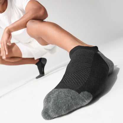 Feetures Elite Max Cushion No-Show Tab - Illuminate