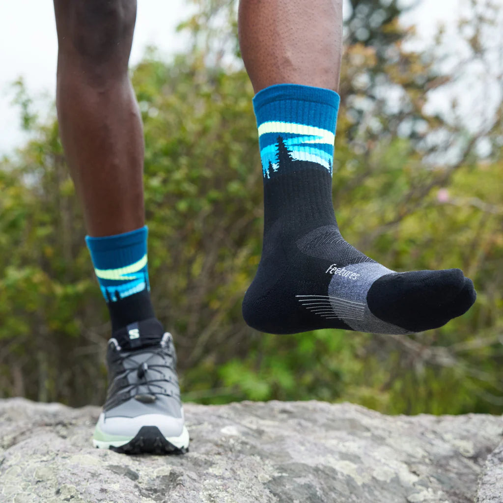 Feetures Trail Max Cushion Mini-Crew - Ignite