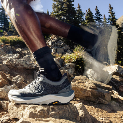 Topo Athletic ULTRAVENTURE 4 -  Men's Trail Running Shoes