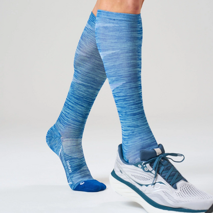 Feetures Graduated Compression Light Cushion Knee High
