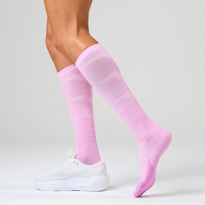 Feetures Graduated Compression Light Cushion Knee High