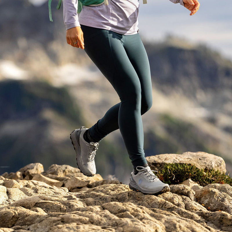 Topo Athletic TRAVERSE Womens Trail Running Shoes