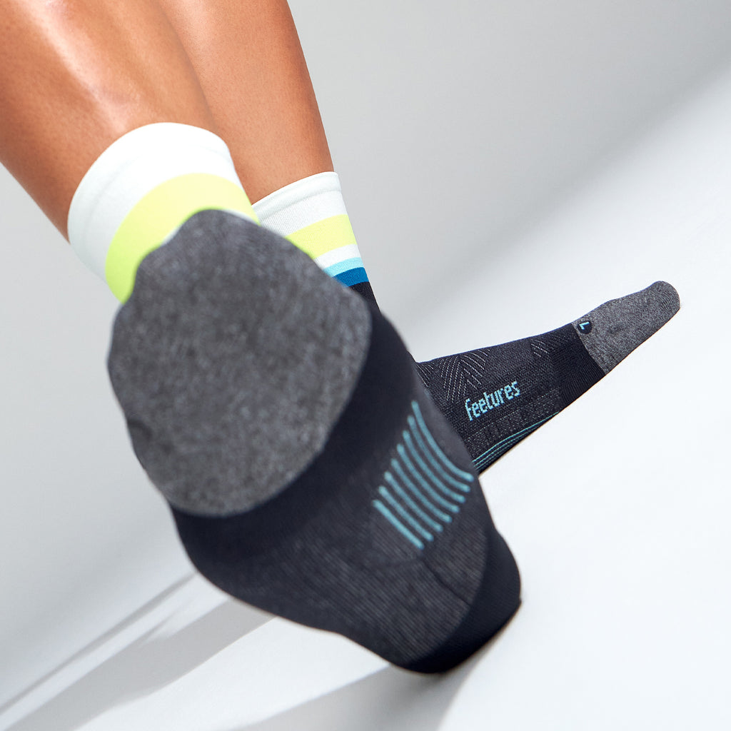 Feetures Elite Ultra Light Cushion Mini-Crew - Illuminate